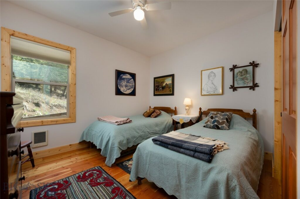 Bozeman MT 59715 - 8