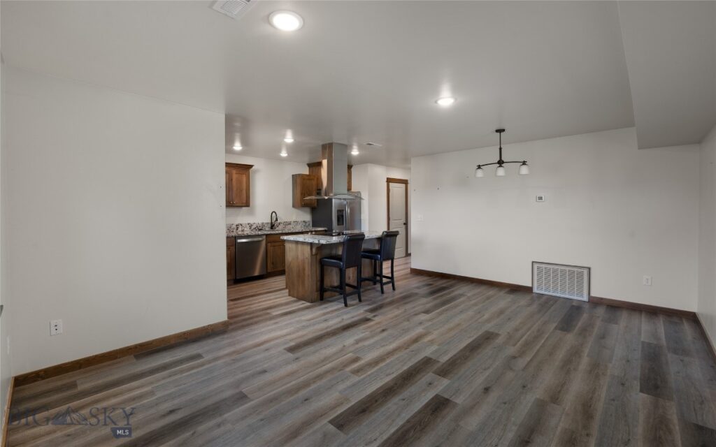 1935 Southbridge Drive