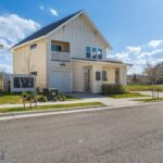 1952 Little Cottage Lane