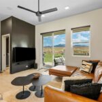 1952 Little Cottage Lane