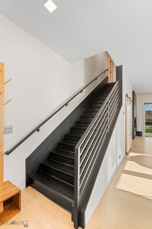 1952 Little Cottage Lane