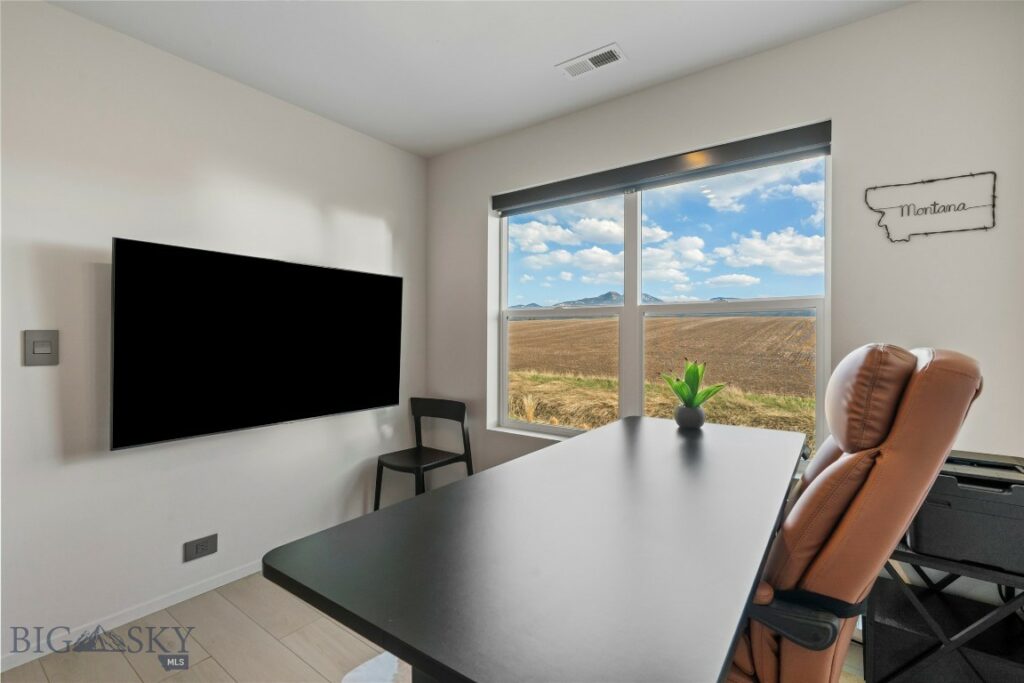 1952 Little Cottage Lane