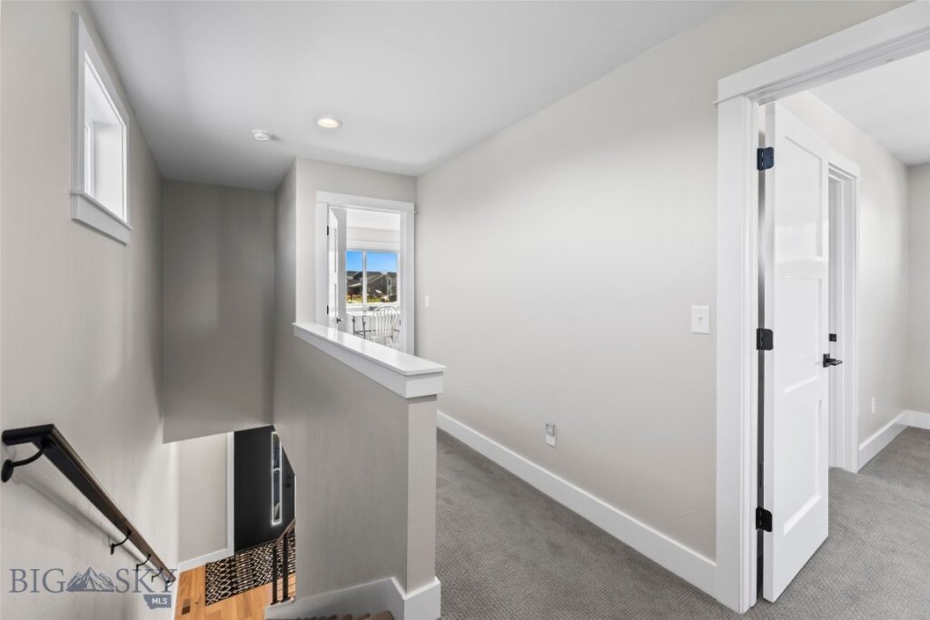 196 Arrow Peak Court