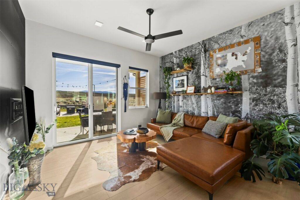 1964 Little Cottage Lane