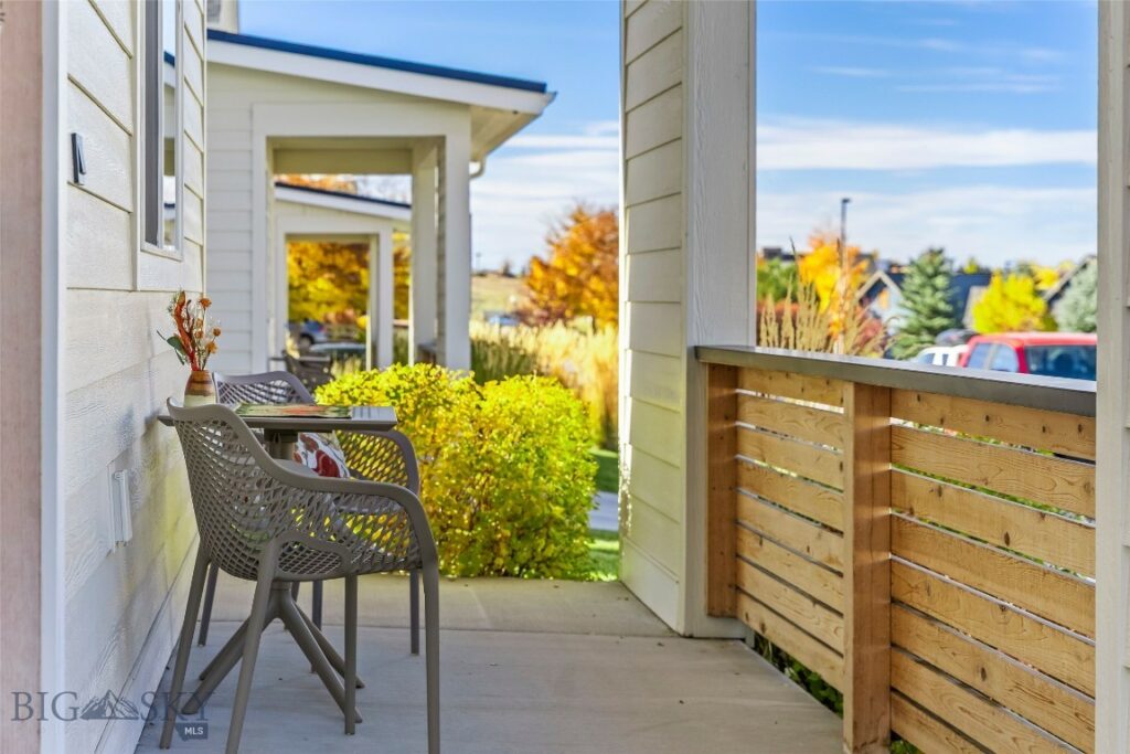 1964 Little Cottage Lane