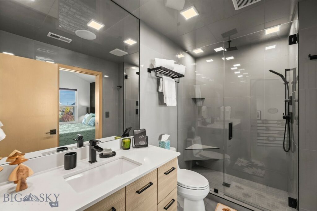 Bozeman MT 59715 - 16