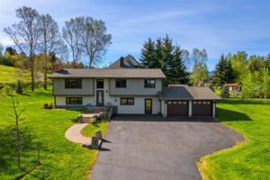 2 Hitching Post, Bozeman MT 59715