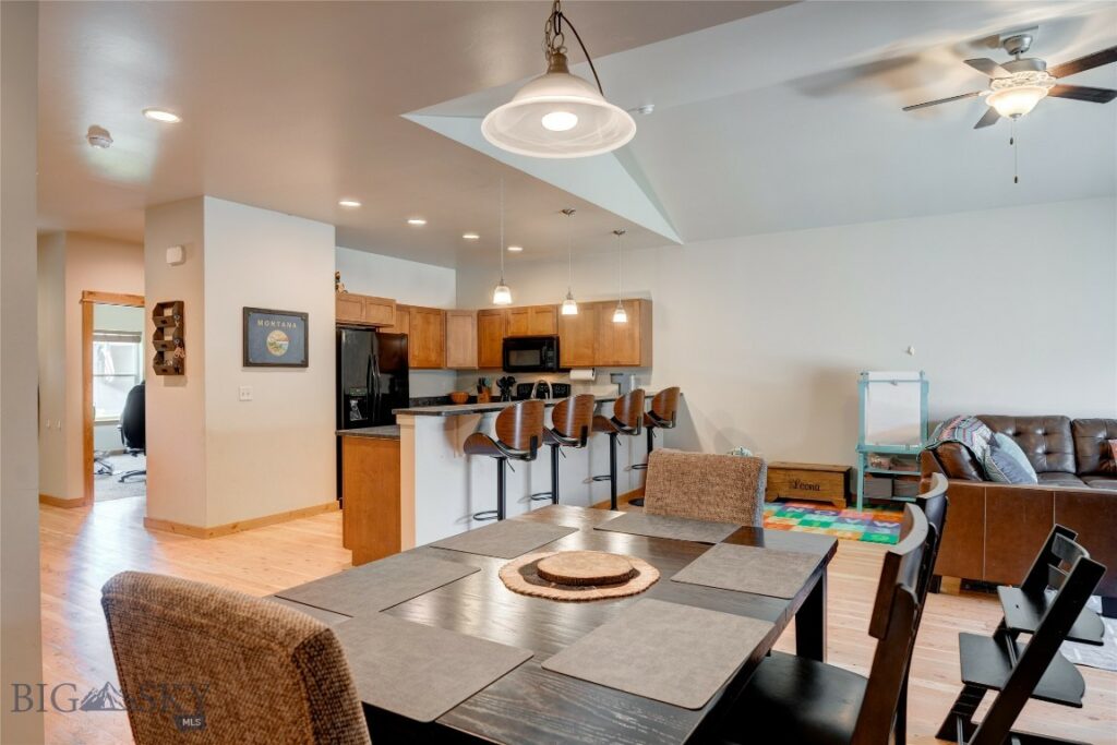 20 Voyager Lane