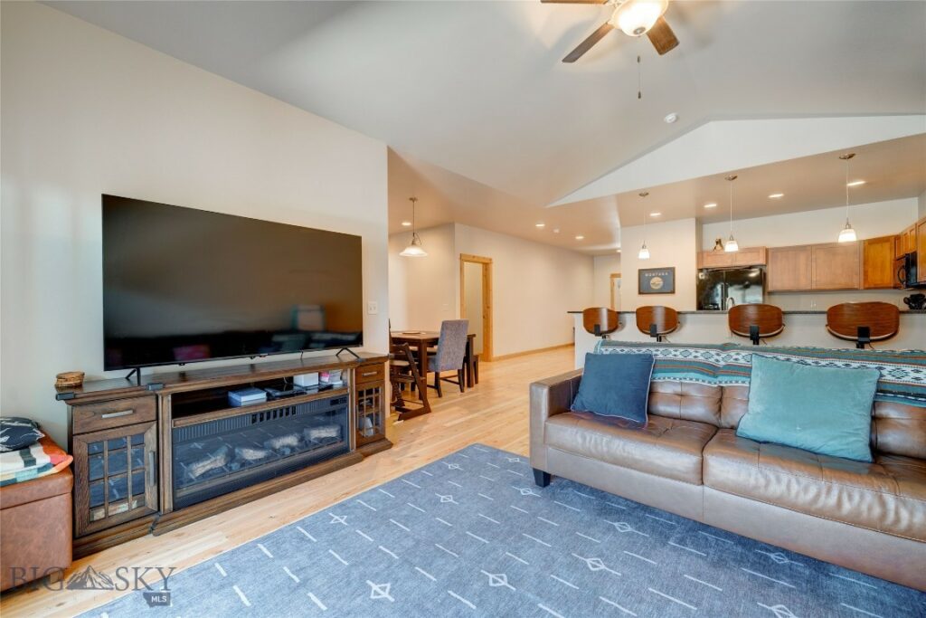 20 Voyager Lane