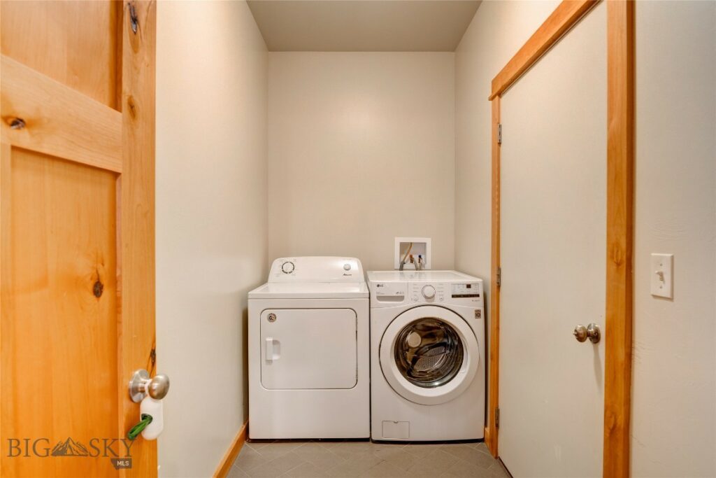 20 Voyager Lane