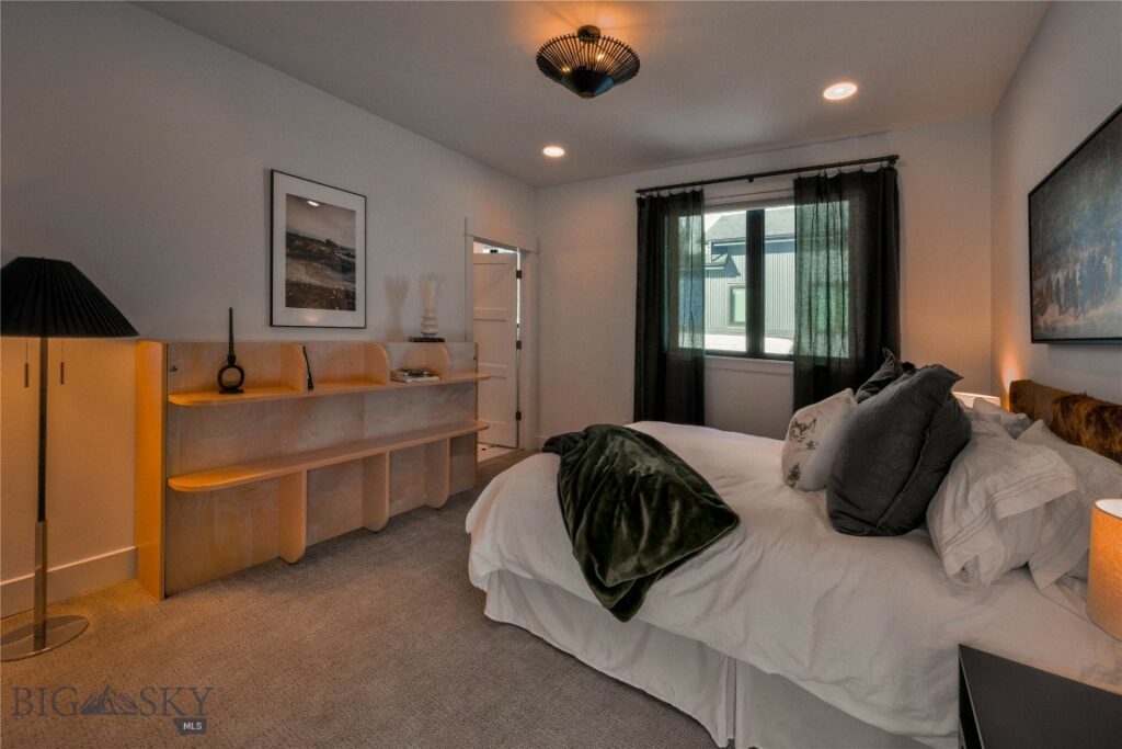 200 Misty Mountain Court