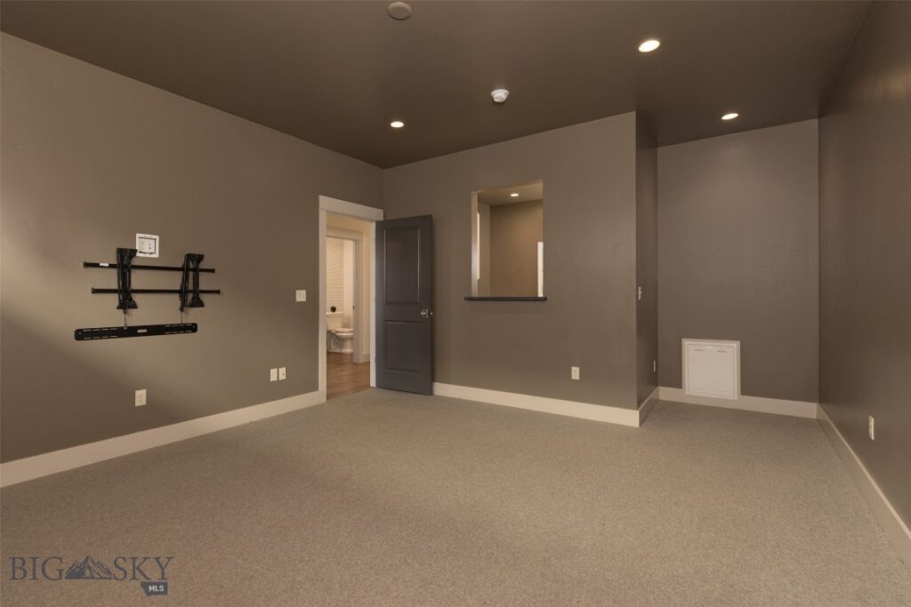 Bozeman MT 59715 - 8