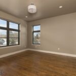 201 & 201 1/2 N Black Avenue