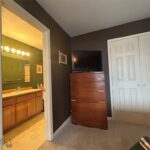 201 E Cascade Avenue