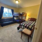 201 E Cascade Avenue