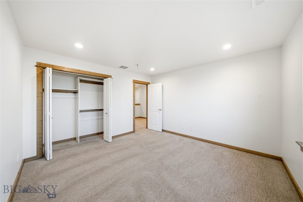 2012 Ross Way
