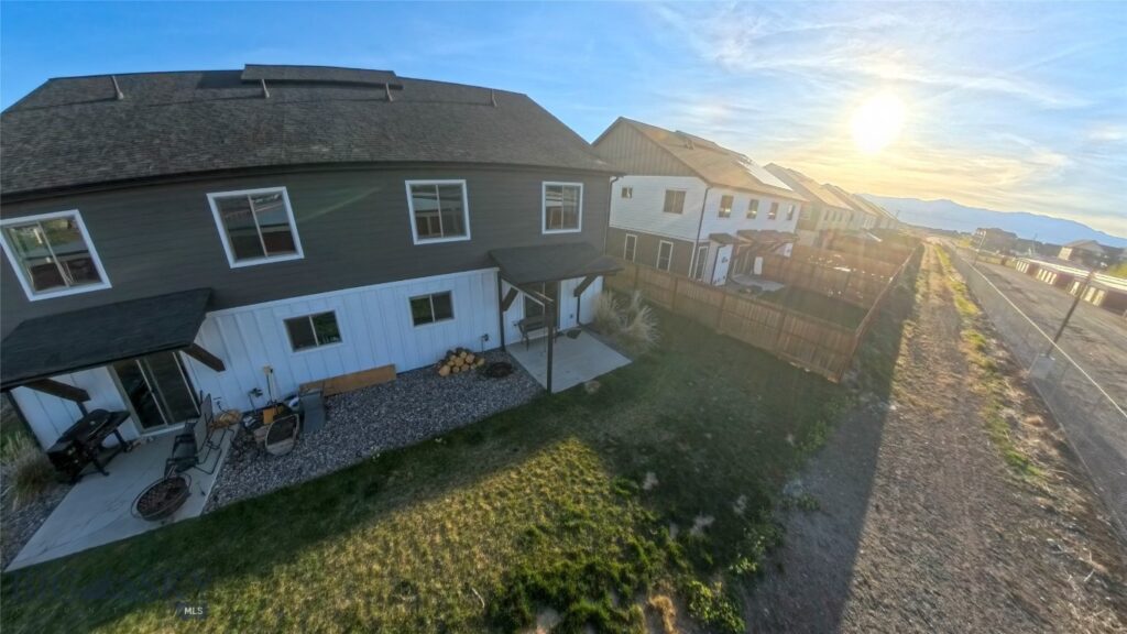 2012 Ross Way