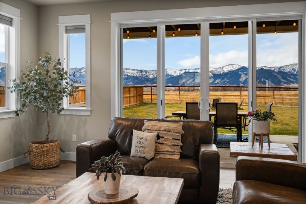 2019 E Silver Circle