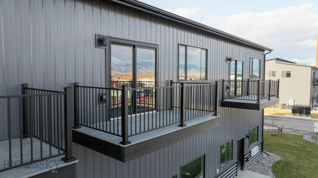 202 Fletching Unit B