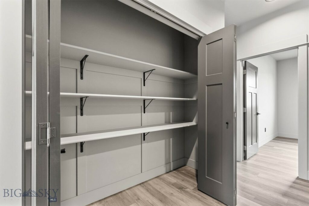 Belgrade MT 59714 - 8