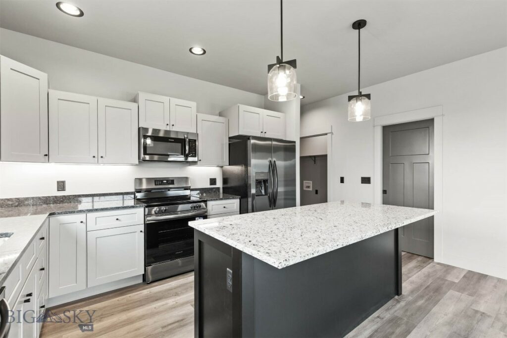 202 Fletching Unit B