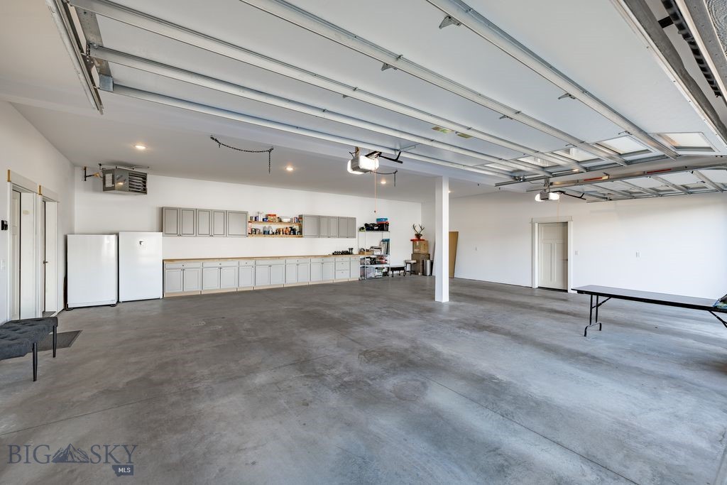 2030 and 2032 Love Lane