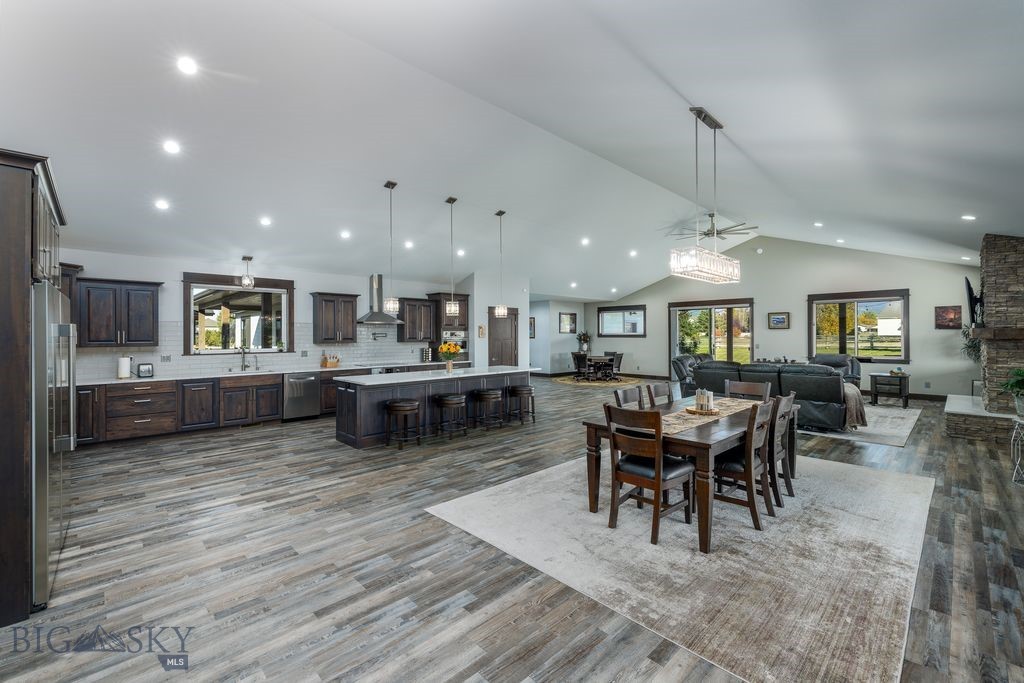 2030 and 2032 Love Lane