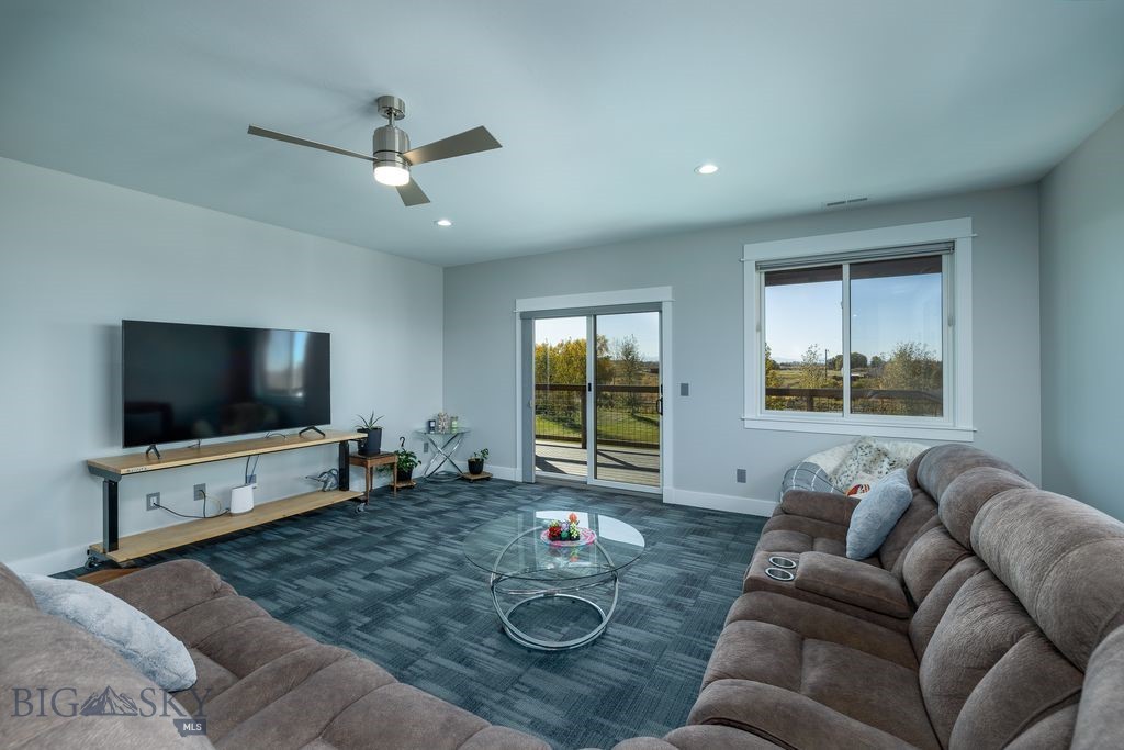 2030 and 2032 Love Lane