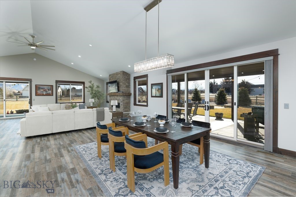 2030 and 2032 Love Lane