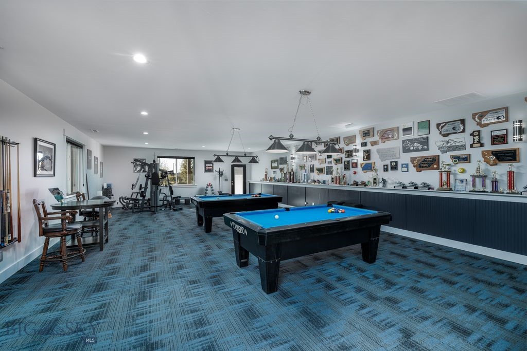 2030 and 2032 Love Lane