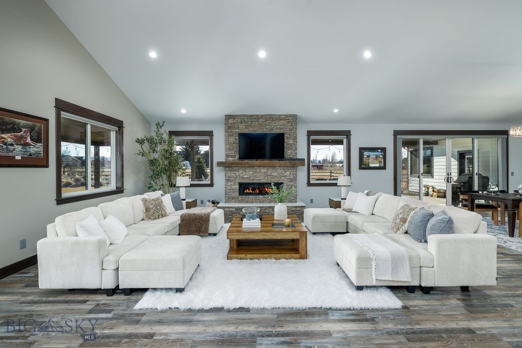 Bozeman MT 59718 - 1