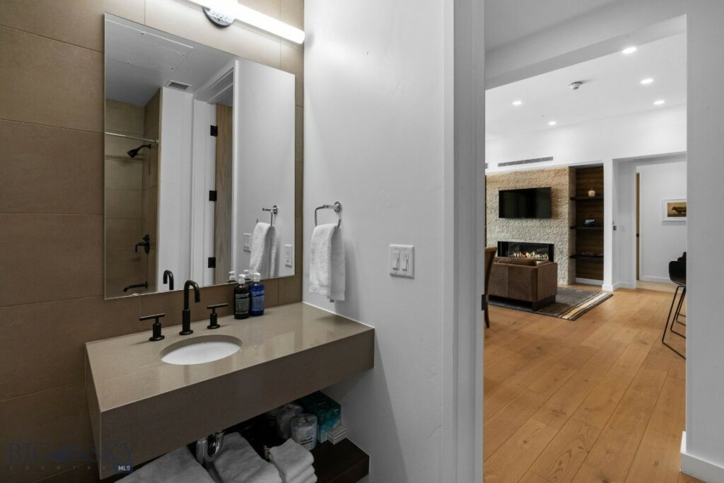 Big Sky MT 59716 - 9