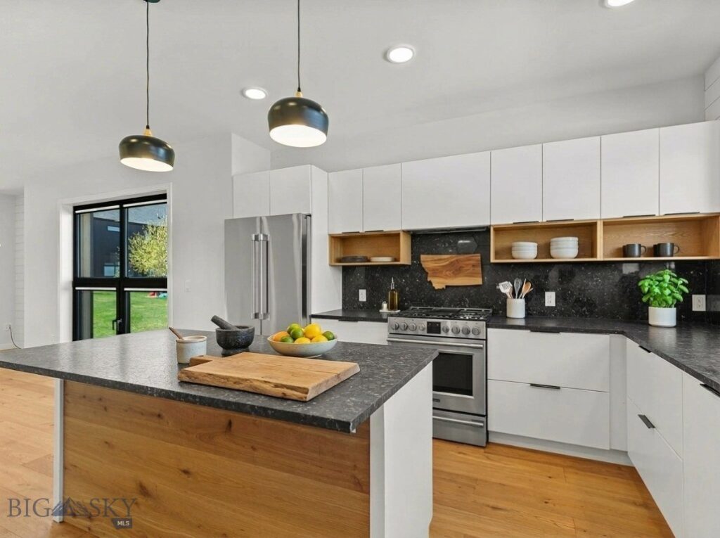 2040 Lance Drive #3