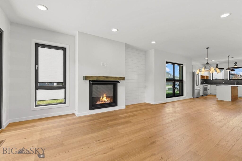 2040 Lance Drive #3