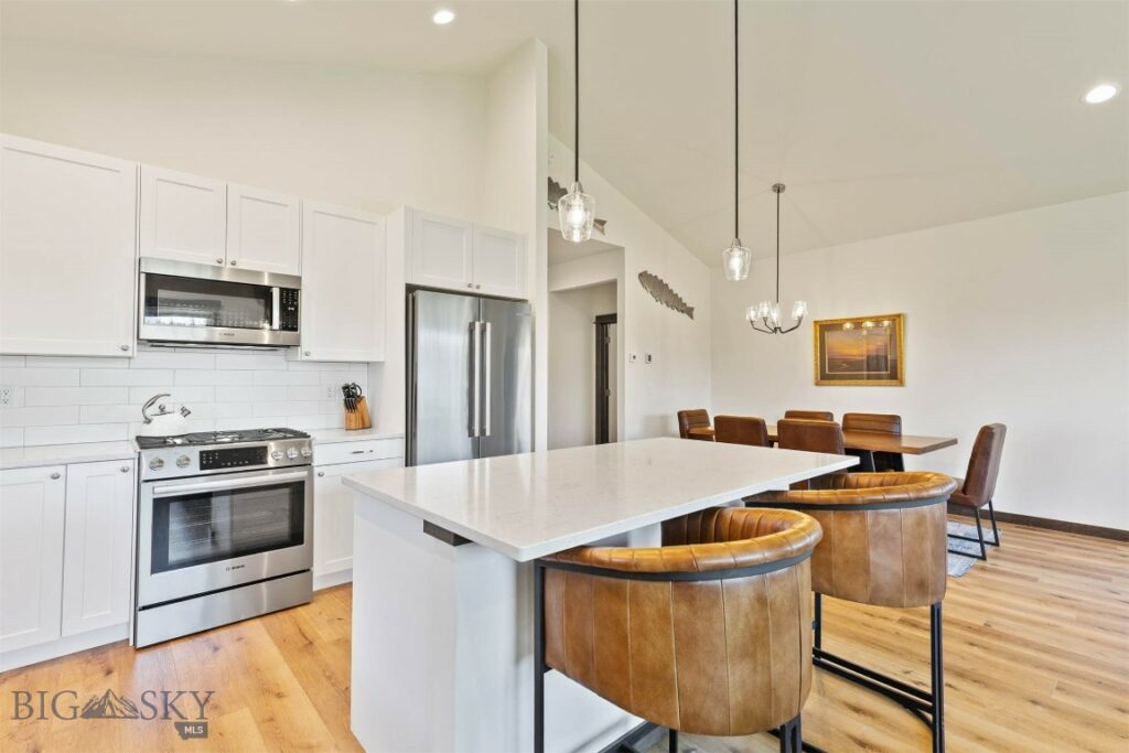 205 Albrey Trail
