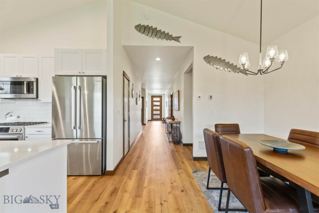 205 Albrey Trail