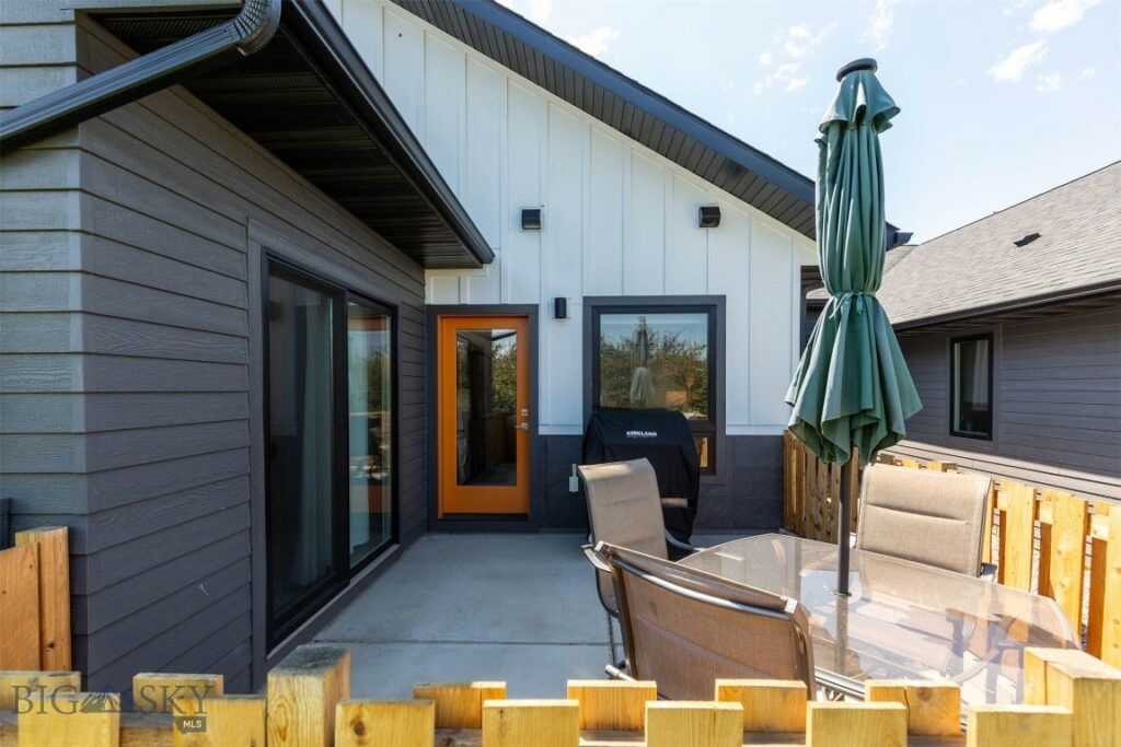 205 Albrey Trail