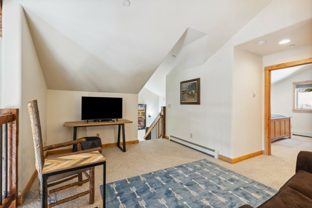 Big Sky MT 59716 - 16