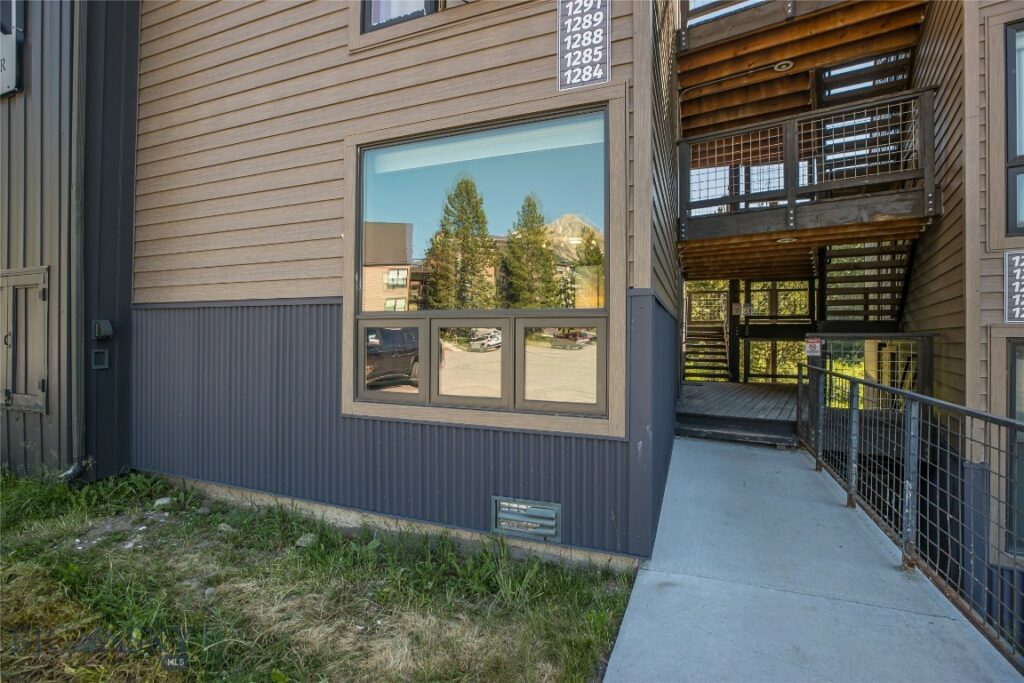 21 Sitting Bull Road