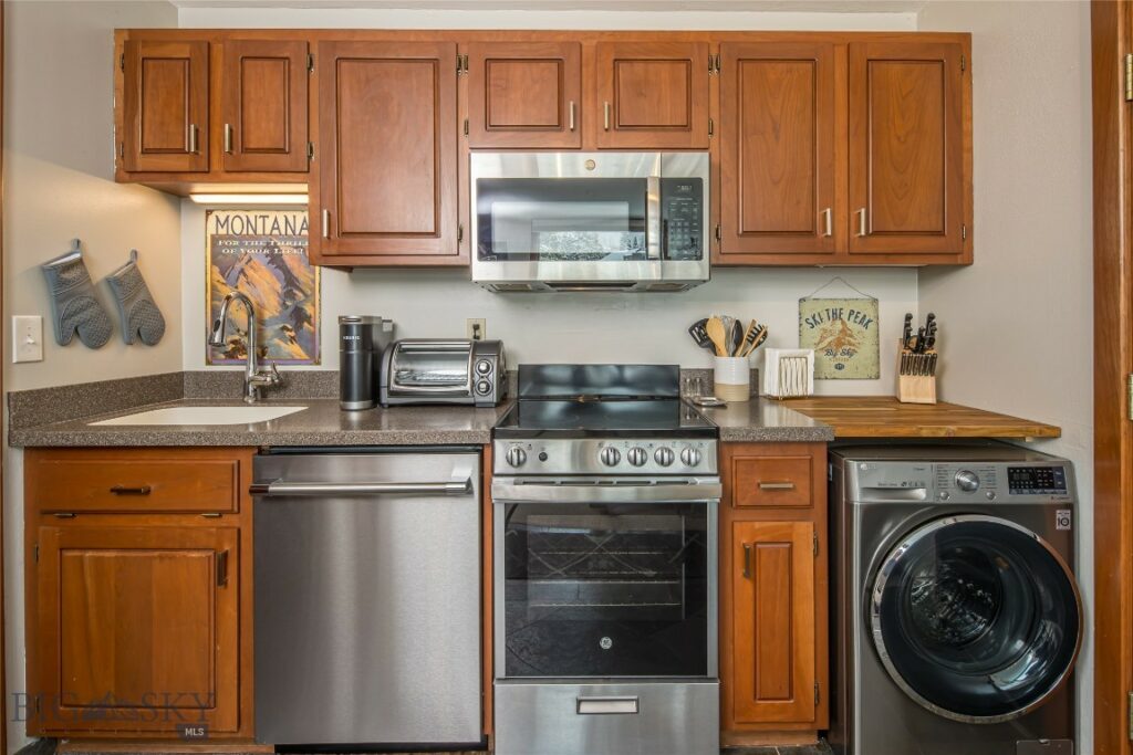 21 Sitting Bull Road