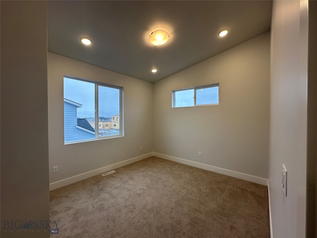21 Westgate Ave
