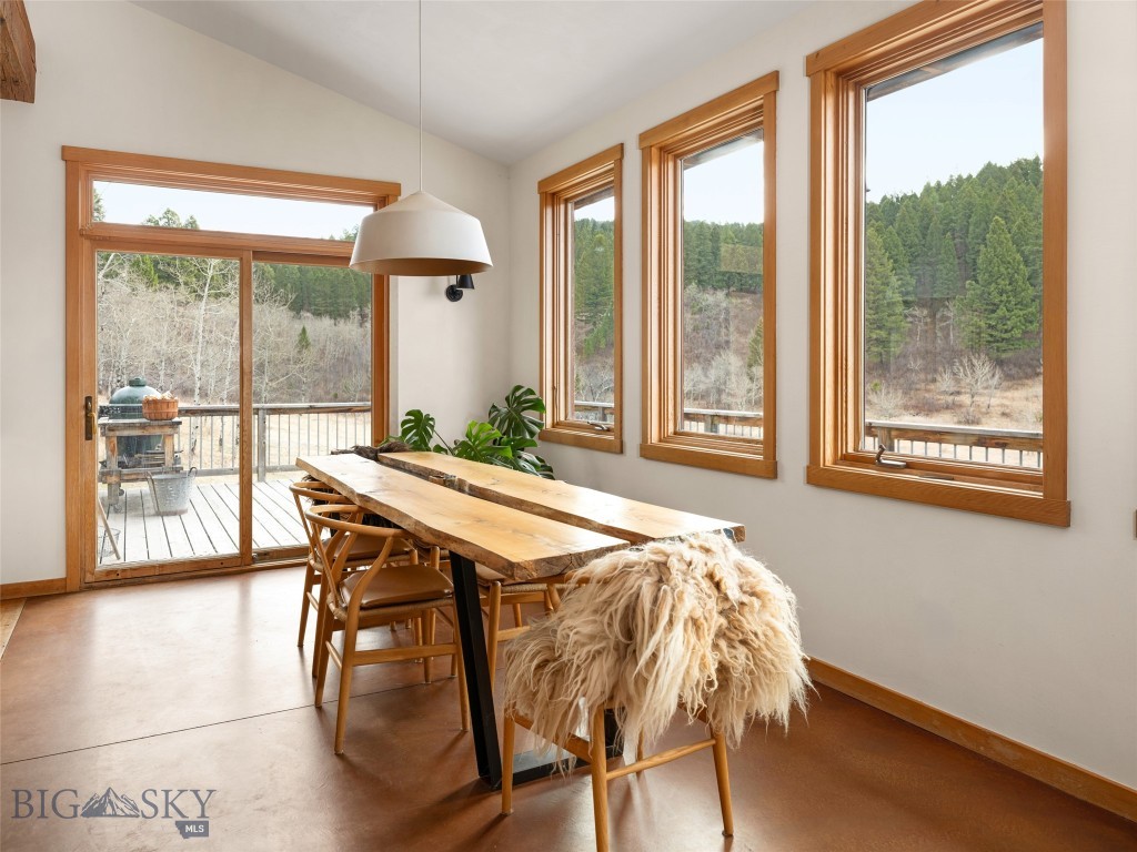 210 Upper Kelly Creek Road