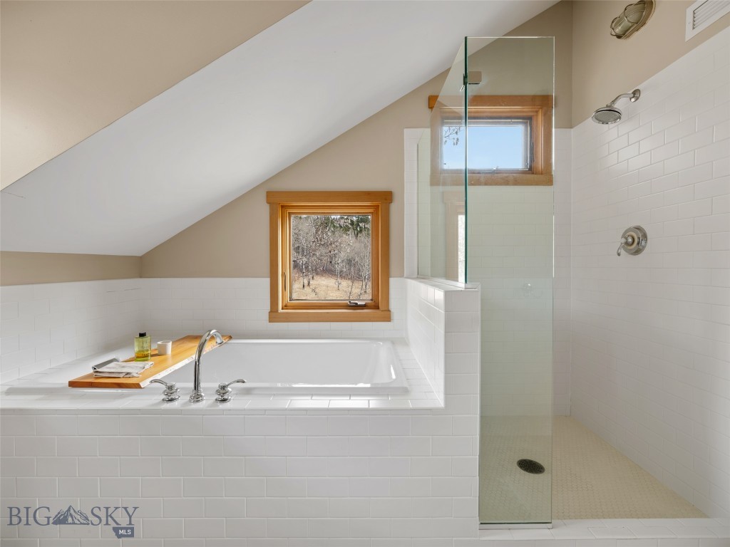 210 Upper Kelly Creek Road