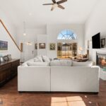 211 N Sanders Avenue