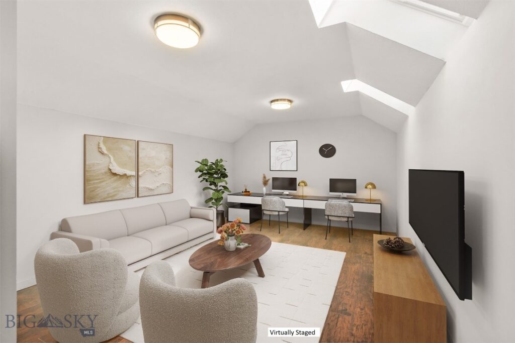 211 N Sanders Avenue