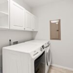 211 N Sanders Avenue