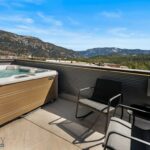 211 Town Center Avenue