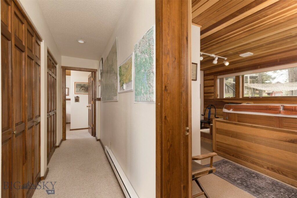 Big Sky MT 59716 - 19