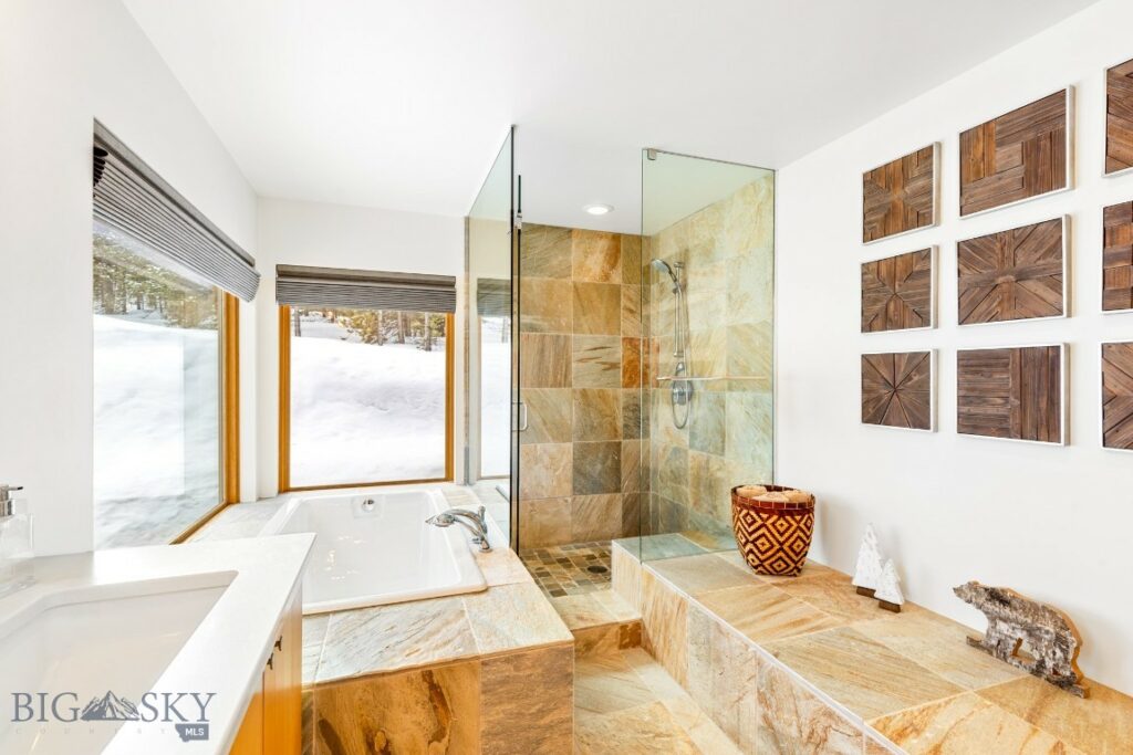 214 W Pine Cone Terrace