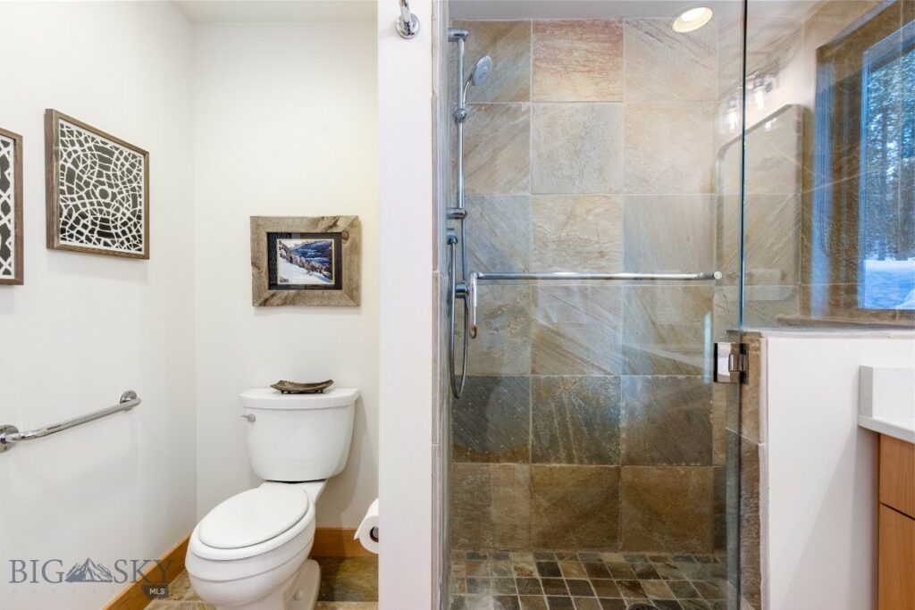 214 W Pine Cone Terrace